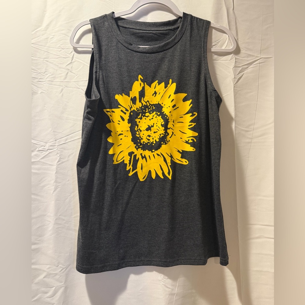 Amazon Women's Tank Top with Sunflower Graphic - Dark Gray